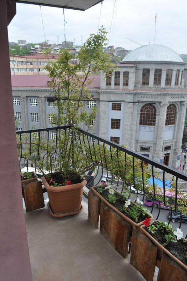 Yerevan-Sky With Terrace Ngoại thất bức ảnh